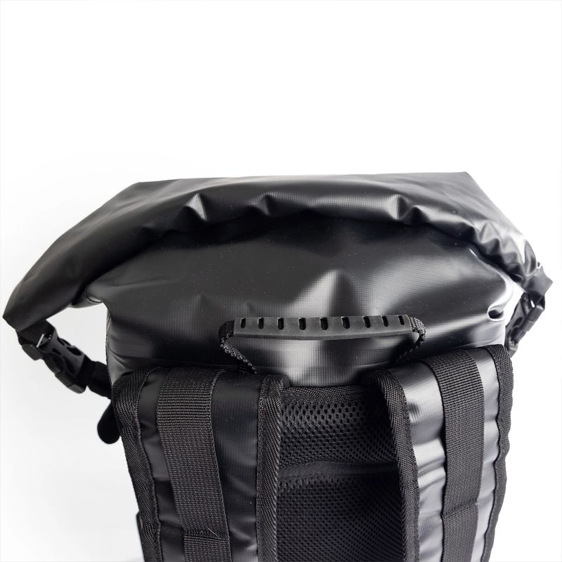 O&E - Elements Wetsuit Bag-  Vanntett Våtdrakt ryggsekk