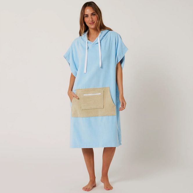 Hovedbilde O&E - Skifteponcho med hette - Day Dream - Pale Blue